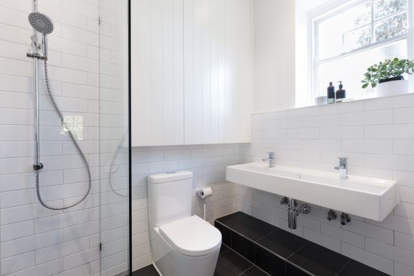 Cost of Washroom Renovation in Thousand Oaks