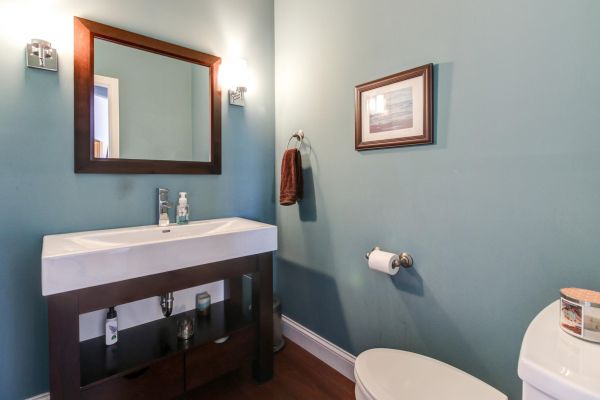 Cost of Powder Room Construction in Thousand Oaks